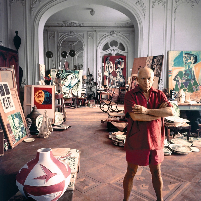 367288 01: ***EXCLUSIVE*** Portrait of artist Pablo Picasso September 11, 1956 in Cannes, France. (Photo by Arnold Newman/Getty Images)