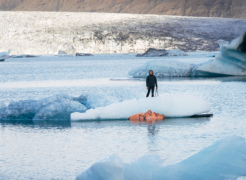 hula-warning-painted-murals-melting-icebergs-designboom-0009