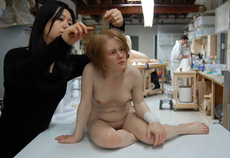 jackie k seo in the process of creating one of her hyperreal sculptures